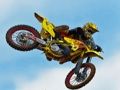 Juego Rompecabezas de saltos de motocross loco  en línea