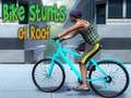 Juego Acrobacias en bicicleta de techo  en línea