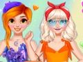 Juego Color del año Aventura en las redes sociales  en línea