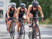 Juego Rompecabezas de carrera de ruta de las mujeres  en línea