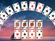 Juego Solitario Crescent  en línea