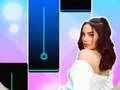 Juego Kim Loaiza Piano tiles en línea