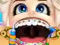 Juego Baby Elsa Wears A Brace en línea