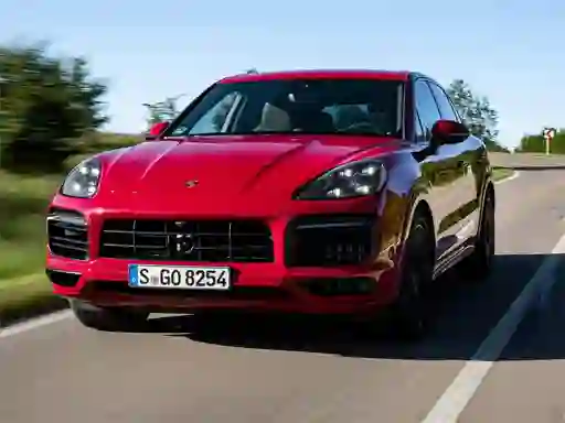 Juego 2020 Porsche Cayenne GTS Puzzle en línea