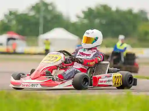 Juego Kart Karting Puzzle en línea