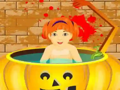 Juego Little Baby Halloween Bathing en línea