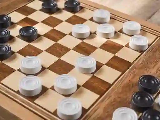 Juego Checkers Two Player en línea
