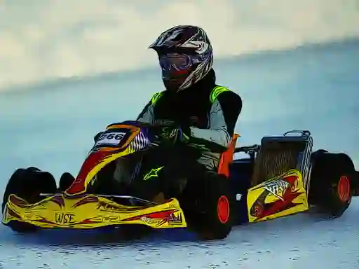 Juego Kart Racing Jigsaw en línea