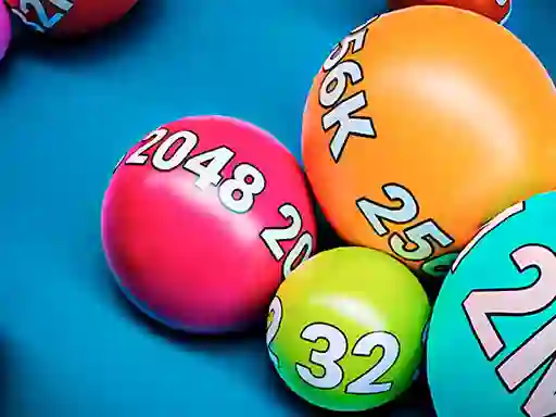 Juego Merge the Balls 2048: Billiards! en línea