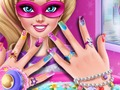 Juego Manicura de muñeca de superhéroe  en línea