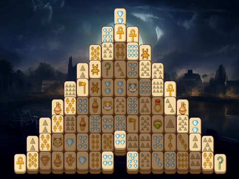 Juego Pirámides de Mahjongg  en línea